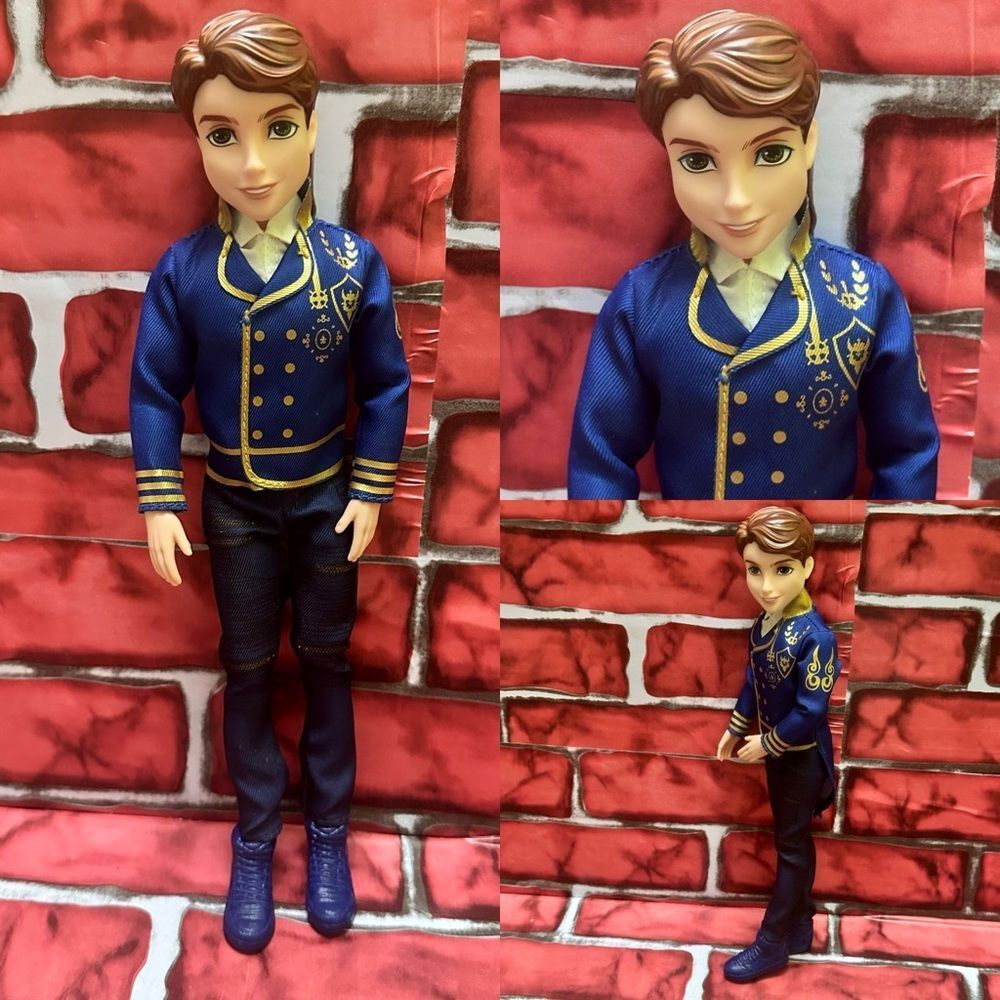 Disney Descendants Ben Royal Prince doll